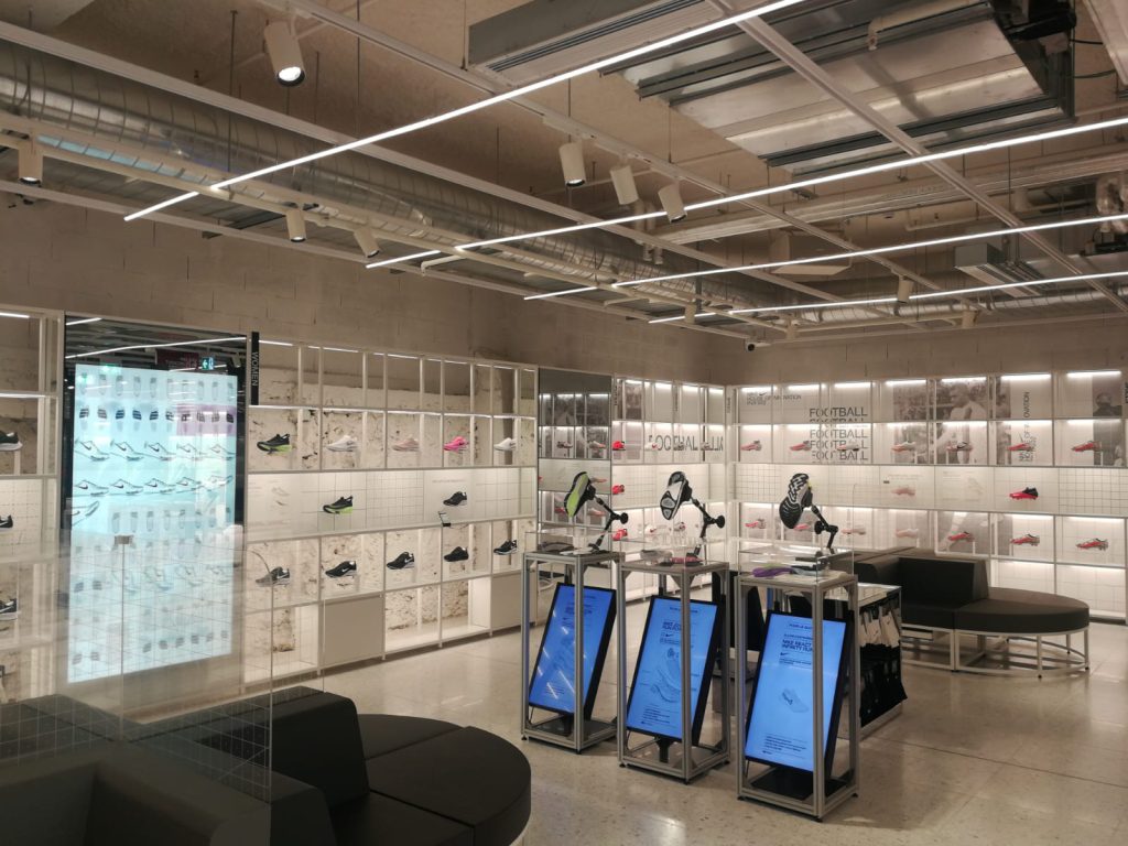 retail-tienda-Nike-Campos-Eliseos-inauguración-4